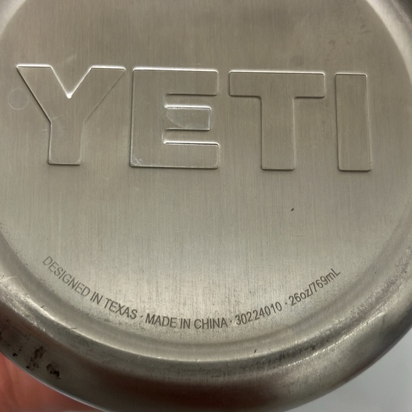 Yeti 26oz Rambler Bottle Texas Firefighter edition - Picture 6 of 12